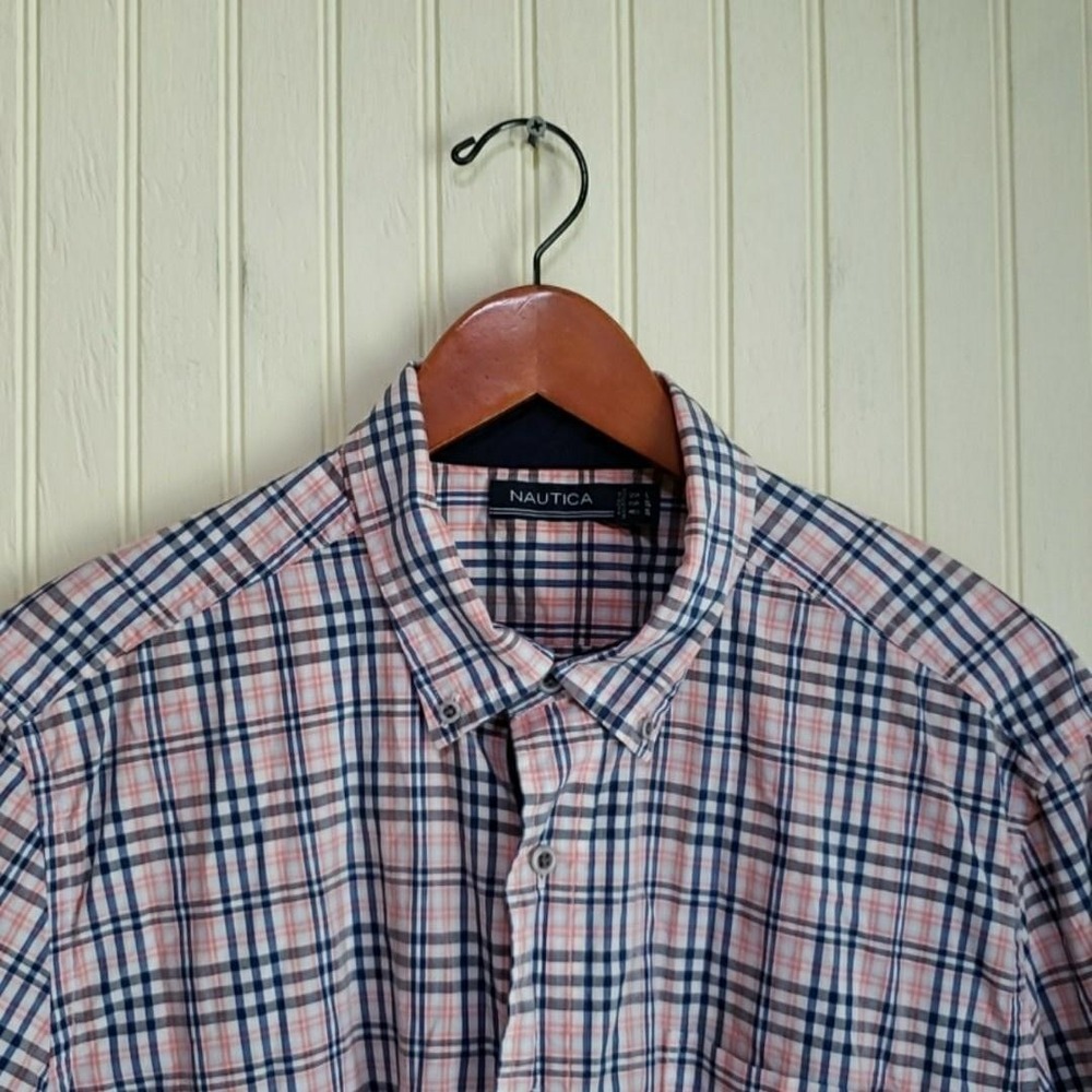 Nautica Shirt Mens Large Blue Pink Plaid Long Sleeve Button-Down Casual Pocket